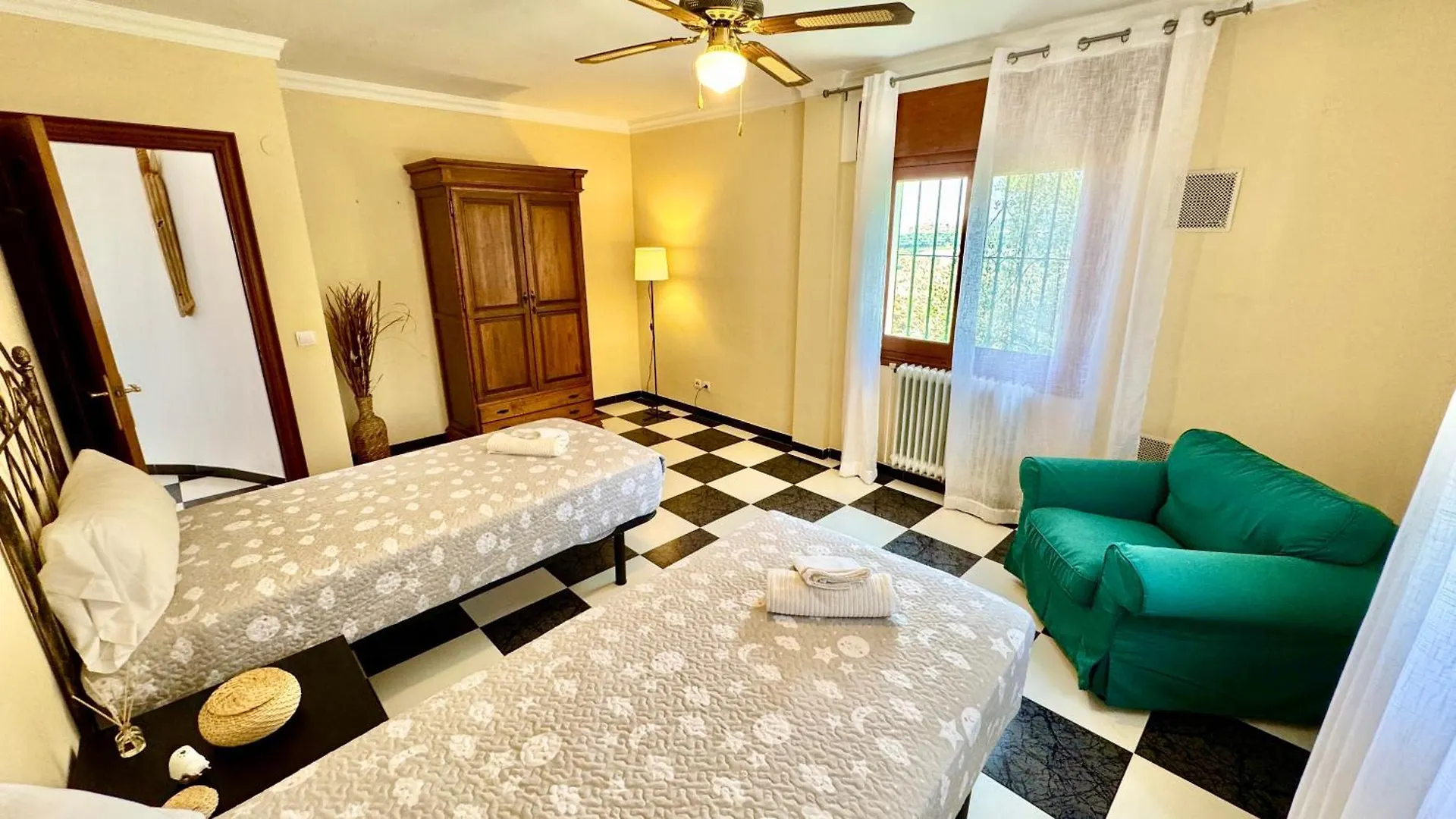 Dream Villa With Parking, Private Pool And See Views Malaga Spain